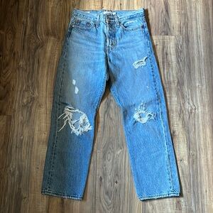 Levi’s Wedgie Straight Distressed Light/Medium Wash 26